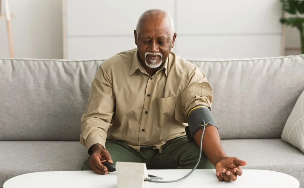 Home use medical device usability challenges for a lay user managing a monitoring device at home