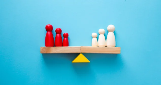 Balancing the needs of startup and enterprise medical device partners in CDMO projects.